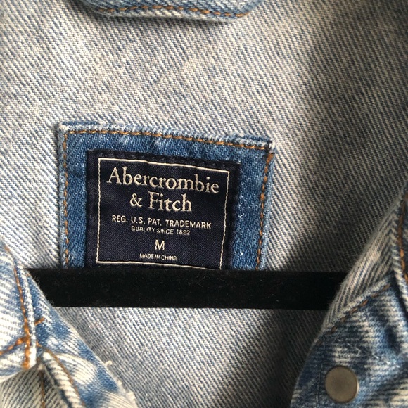 Abercrombie & Fitch Acid wash distressed Jean Jacket - Picture 2 of 5